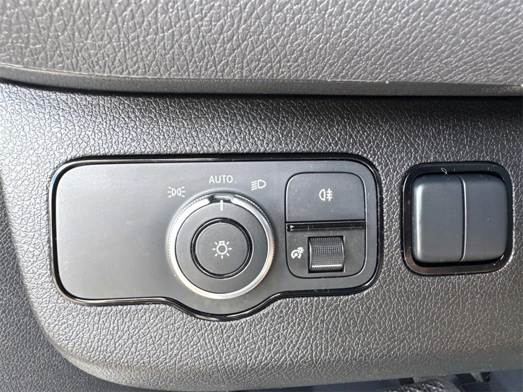New 2025 Mercedes-Benz Sprinter 2500 image 28
