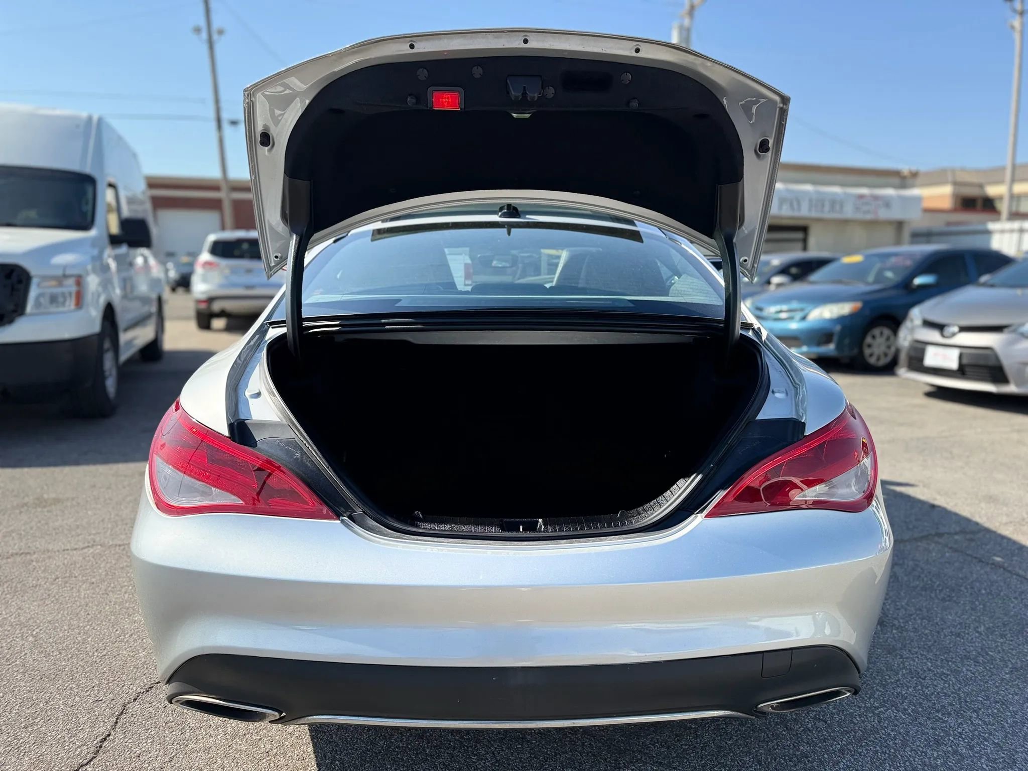 Used 2018 Mercedes-Benz CLA 250 image 23