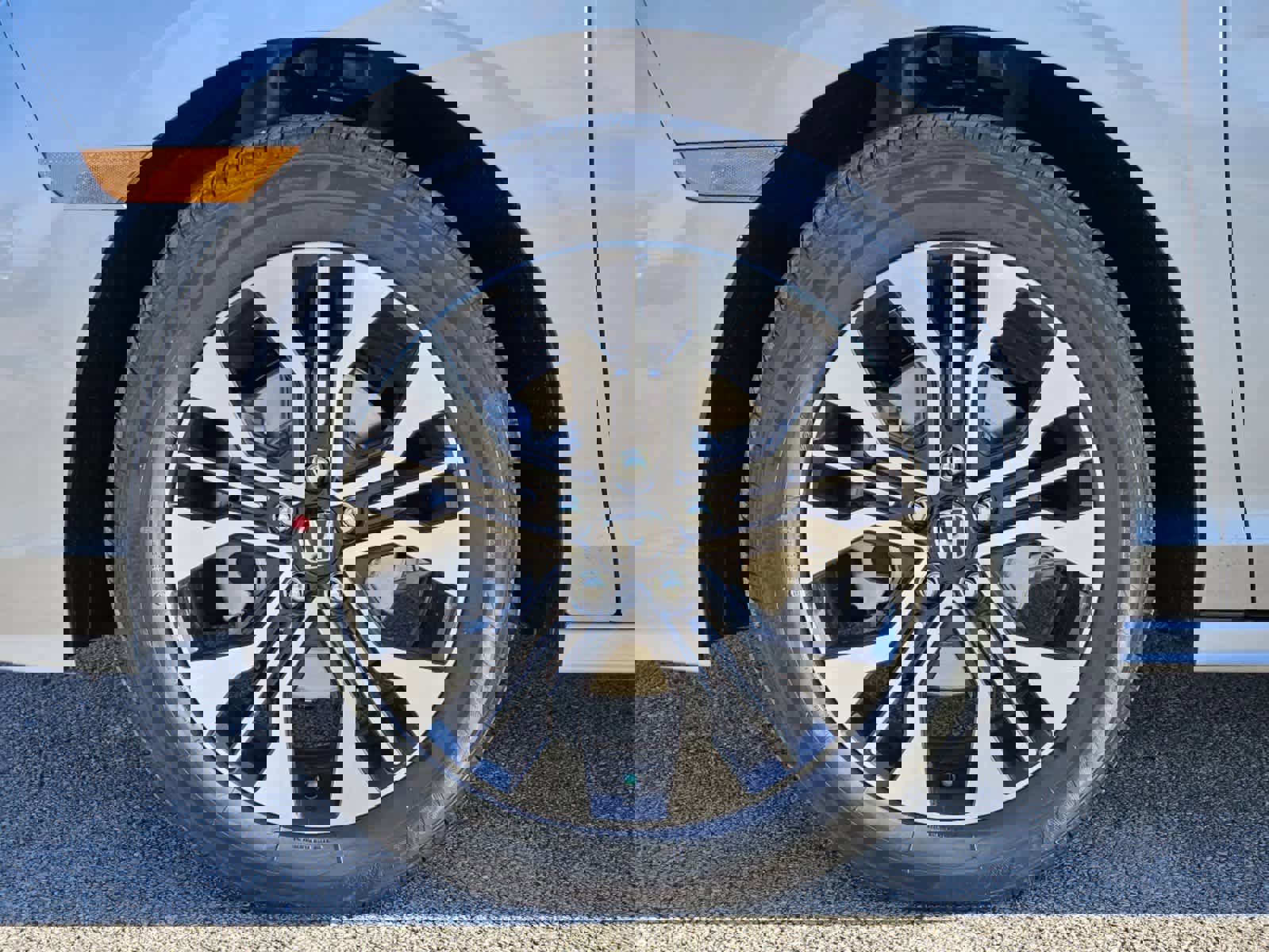 New 2026 Honda Odyssey Elite image 9