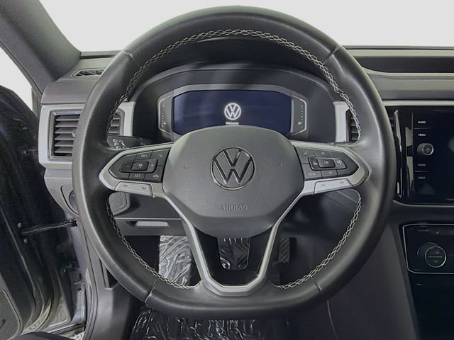 Used 2023 Volkswagen Atlas Cross Sport SE FWD image 12