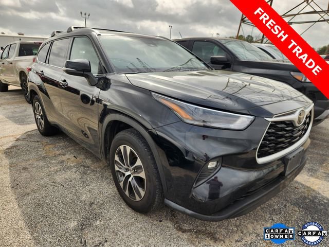 Used 2022 Toyota Highlander XLE