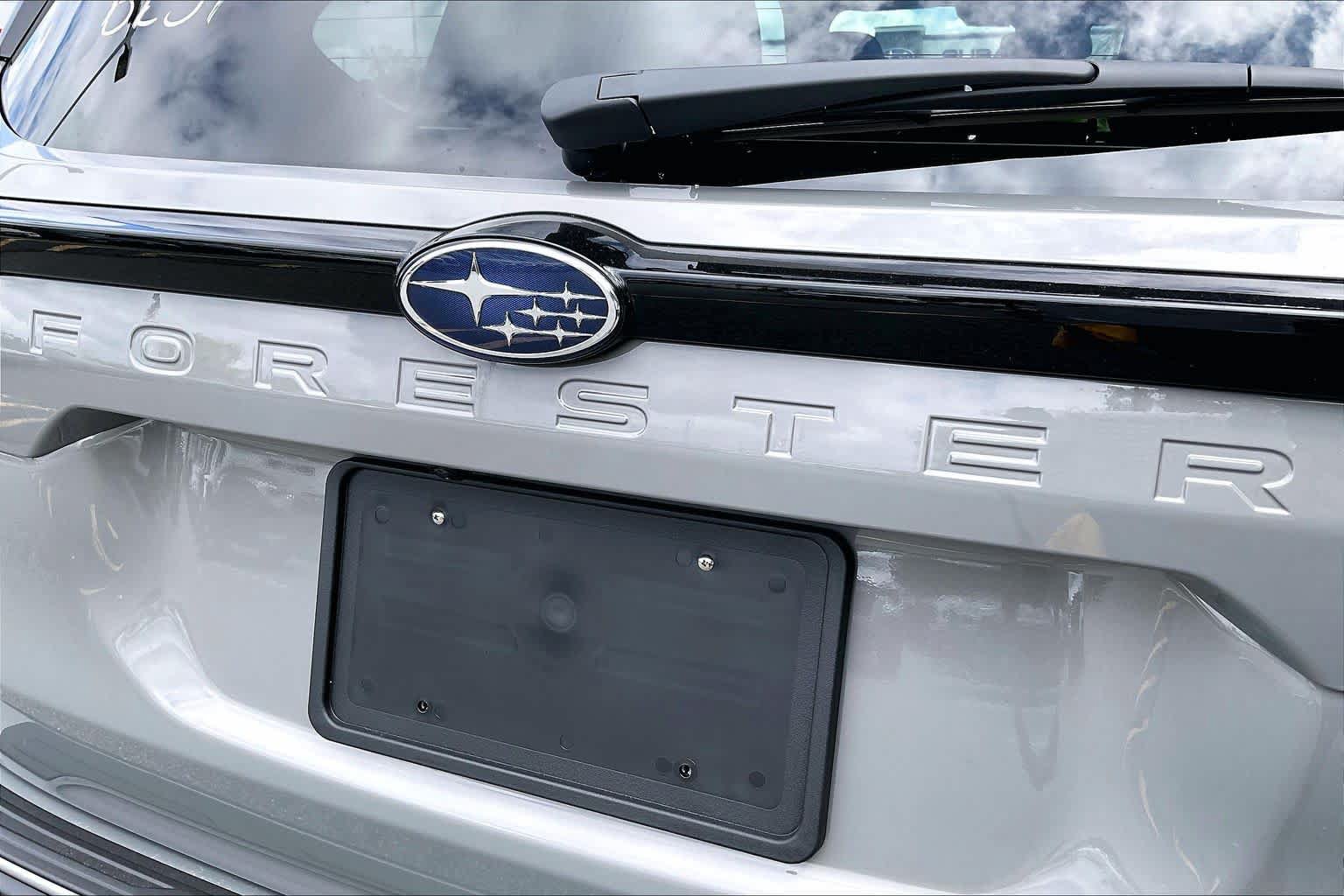 New 2026 Subaru Forester Premium AWD/4WD image 15
