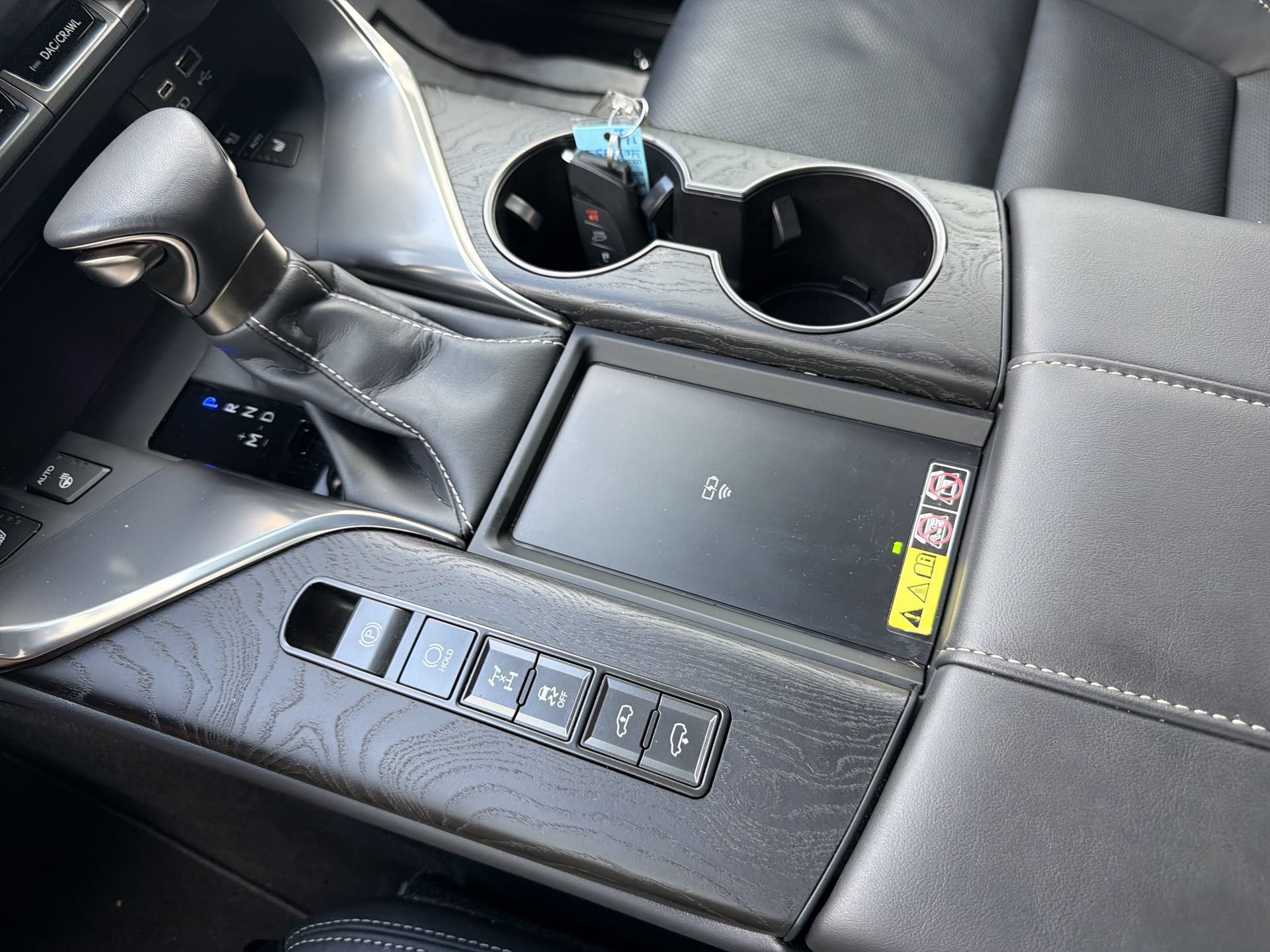 Used 2024 Lexus LX 600 4WD w/ Appearance Package image 34