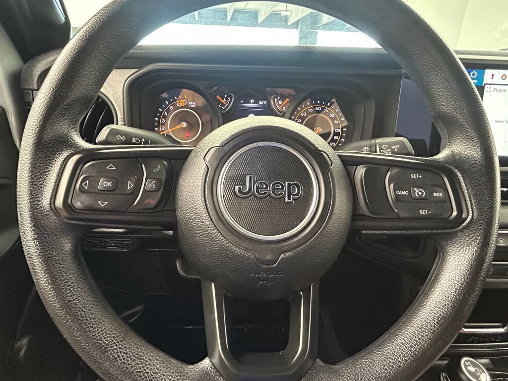 Used 2024 Jeep Wrangler Unlimited Sport AWD/4WD image 32