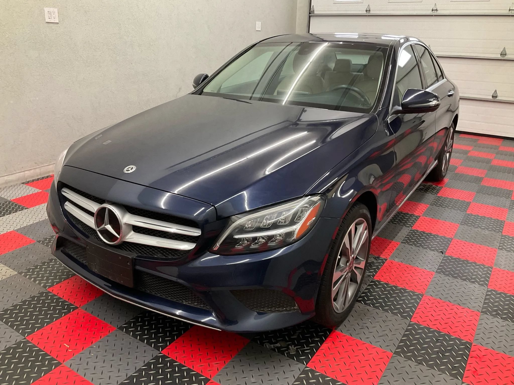 Used 2021 Mercedes-Benz C 300 4MATIC Sedan image 1