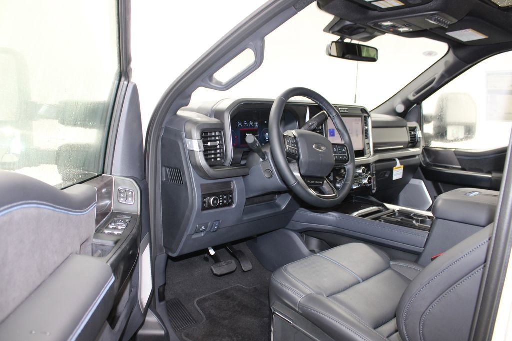 New 2026 Ford F250 Platinum image 28