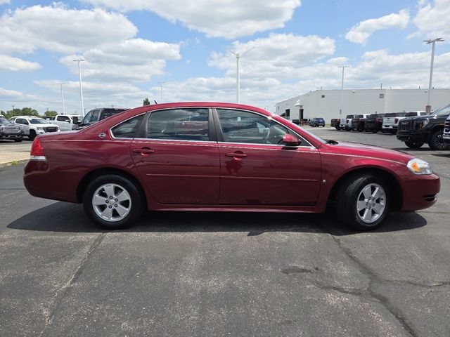 Used 2009 Chevrolet Impala LT FWD image 12