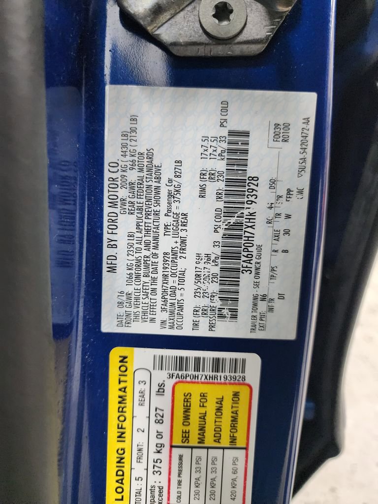 Used 2017 Ford Fusion SE FWD image 38