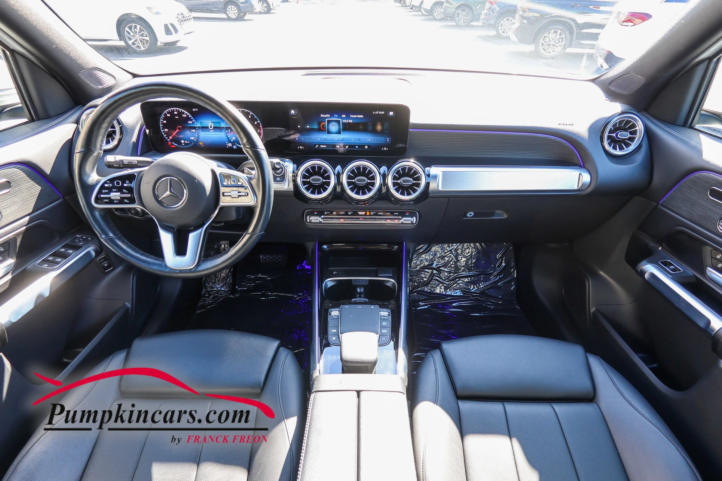 Used 2023 Mercedes-Benz GLB 250 4MATIC w/ Premium Package image 33