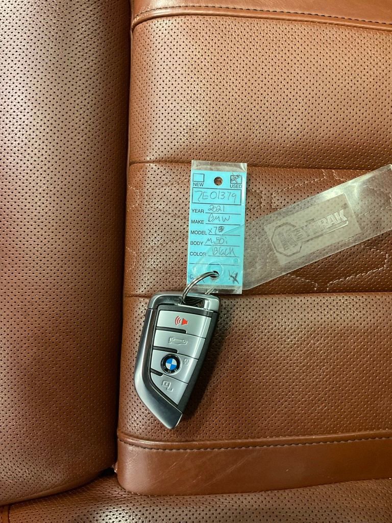 Used 2021 BMW X7 M50i image 42