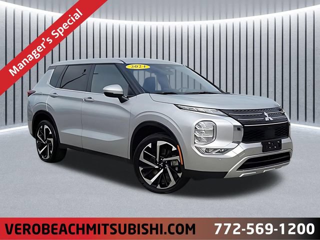 Used 2024 Mitsubishi Outlander SE
