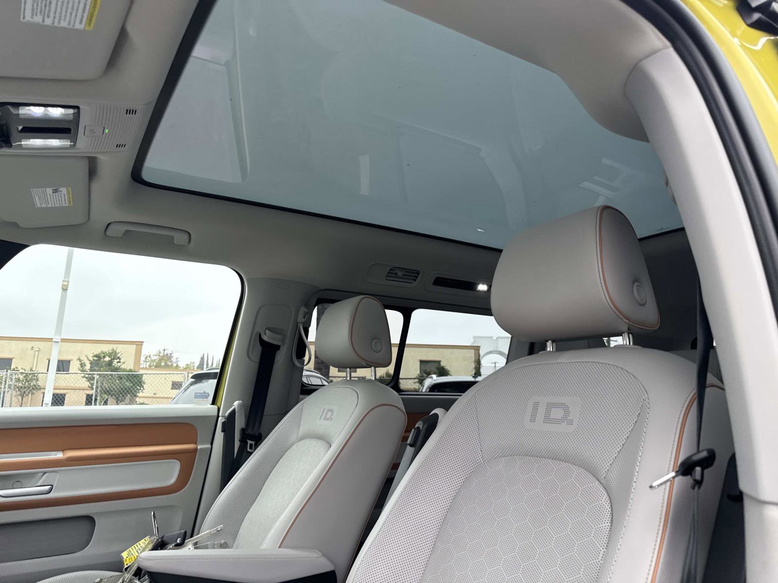 Certified 2025 Volkswagen ID. Buzz 1st Edition image 16