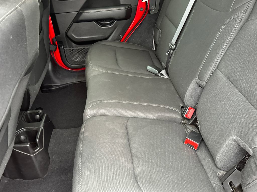 Used 2022 Jeep Wrangler Unlimited Sahara image 20