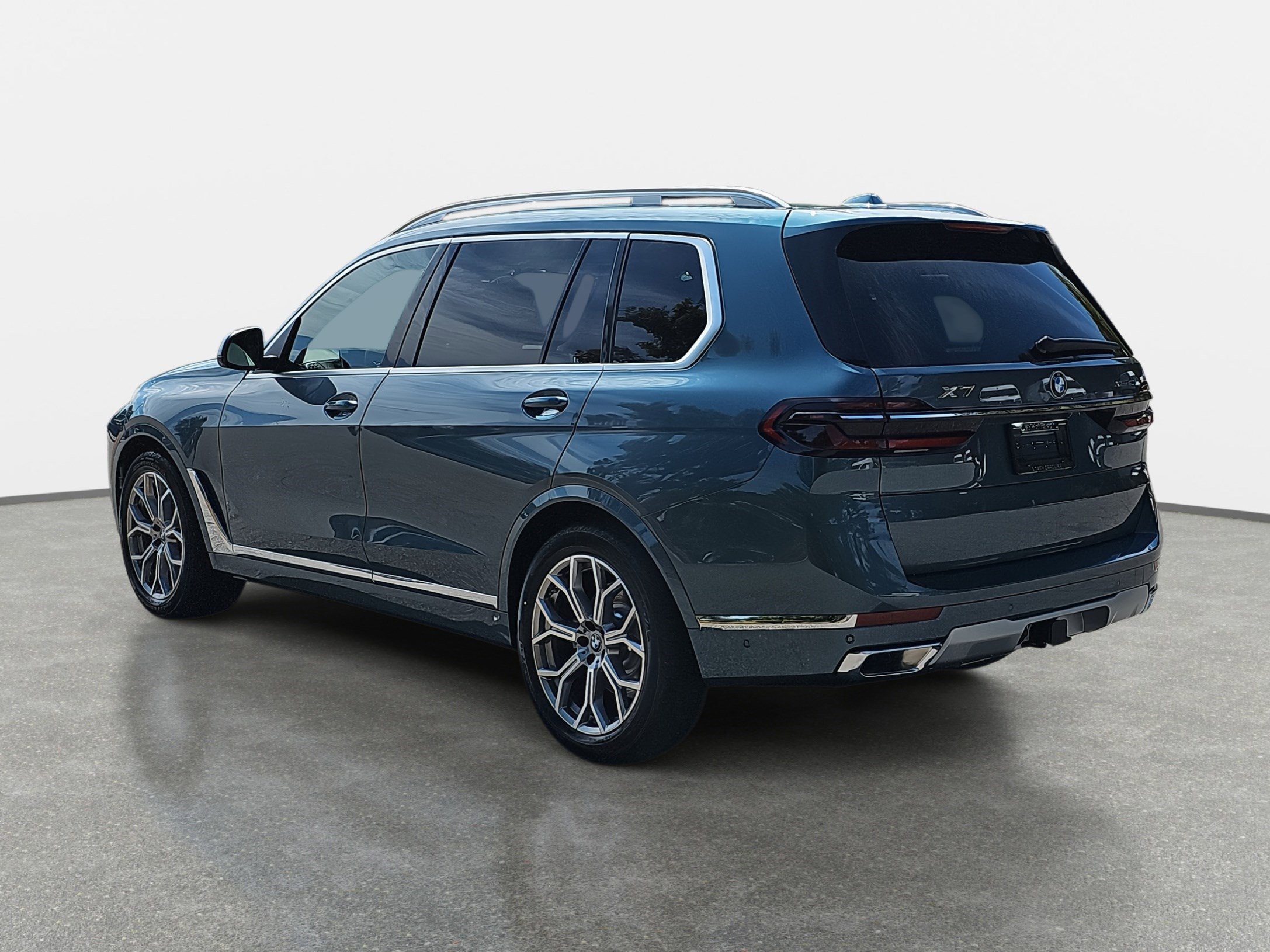 New 2026 BMW X7 xDrive40i w/ Premium Package image 7