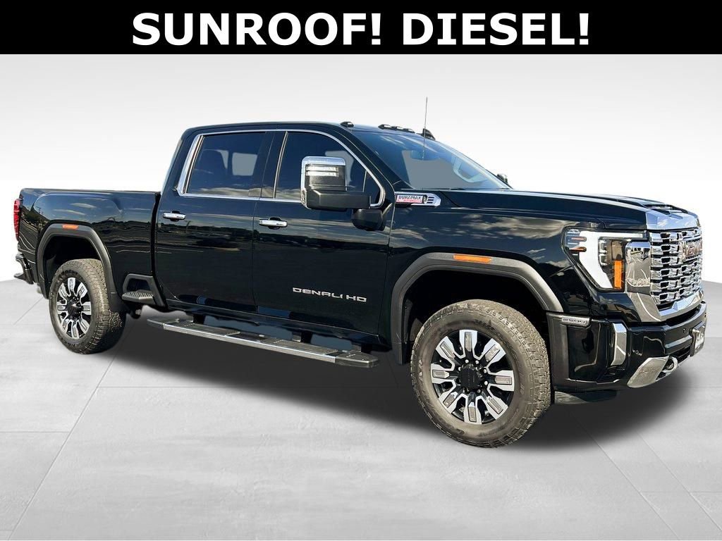 Used 2024 GMC Sierra 2500 Denali image 1