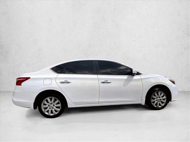 Used 2017 Nissan Sentra S FWD image 5
