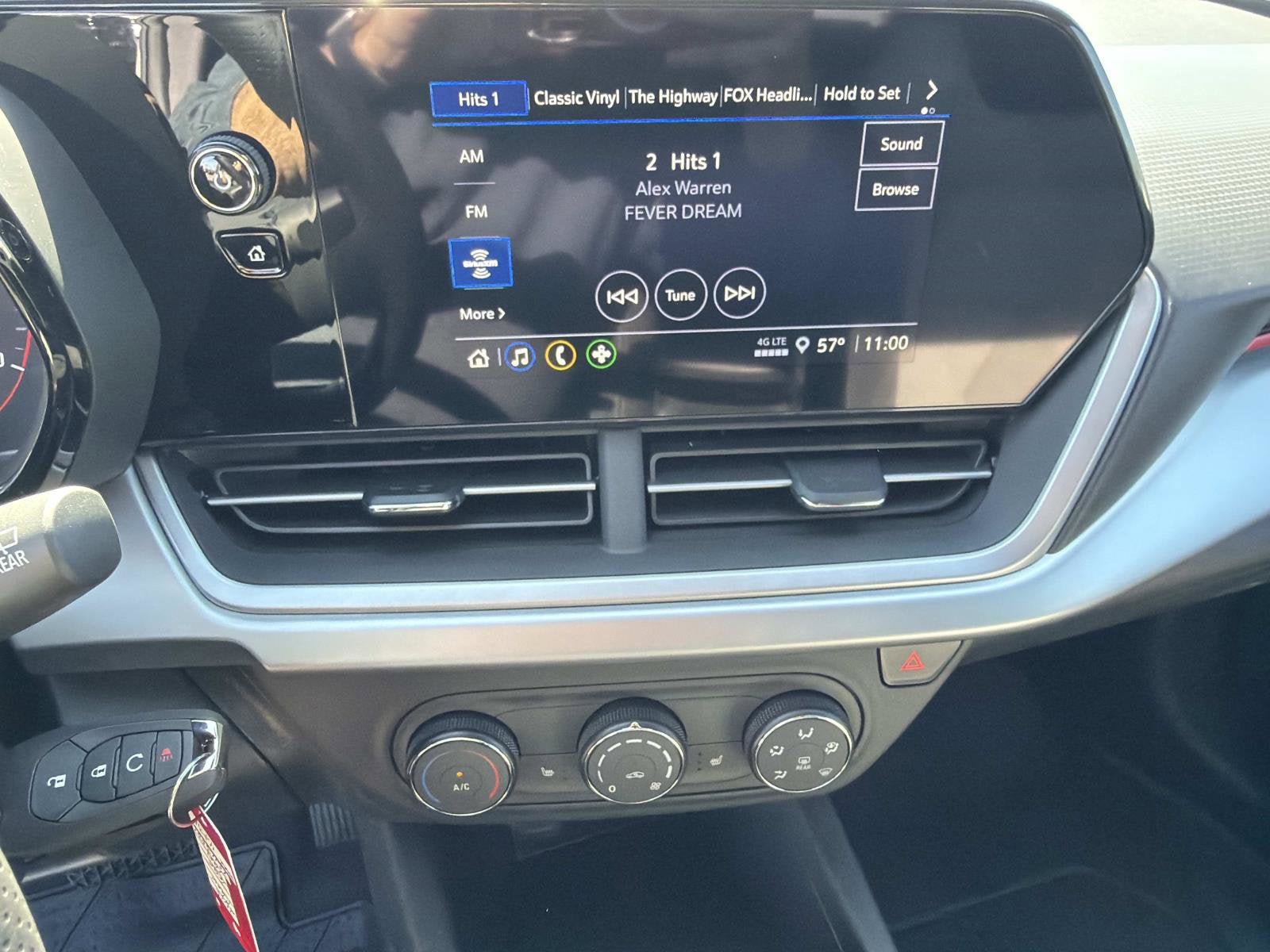 New 2026 Chevrolet Trax RS w/ Sunroof Package FWD image 8