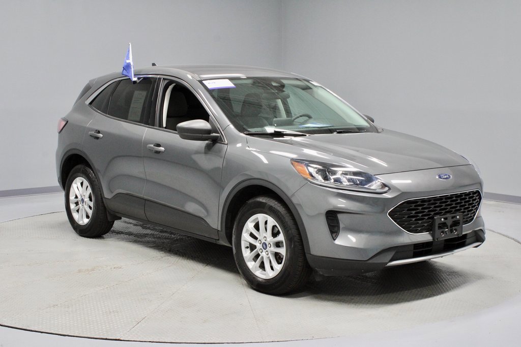 Certified 2022 Ford Escape SE