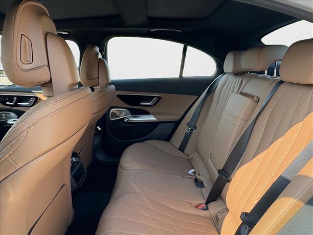 New 2026 Mercedes-Benz E 350 4MATIC Sedan image 19