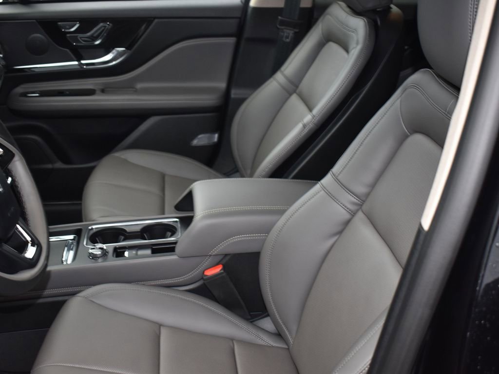 New 2026 Lincoln Corsair Grand Touring AWD/4WD image 10
