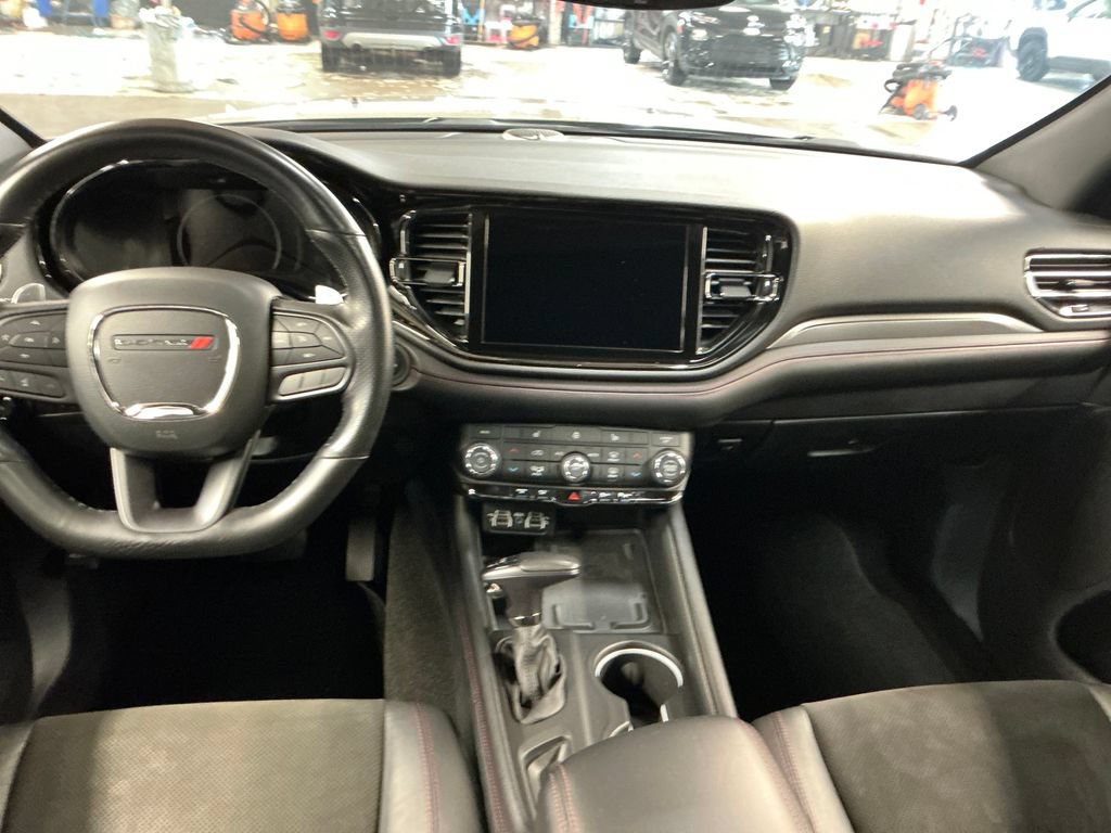 Used 2022 Dodge Durango R/T w/ Blacktop Package AWD/4WD image 18