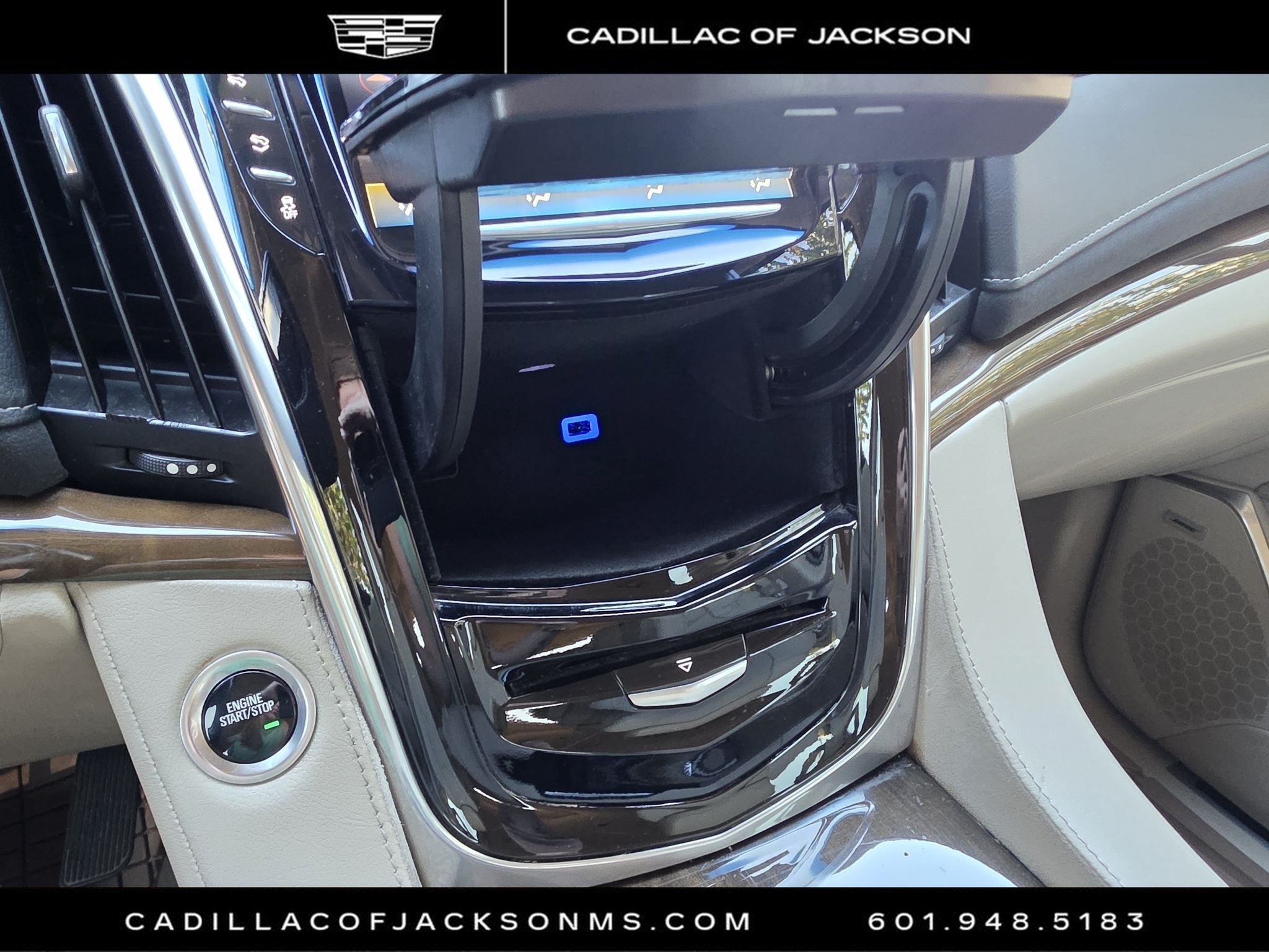 Used 2019 Cadillac Escalade ESV 4WD image 22