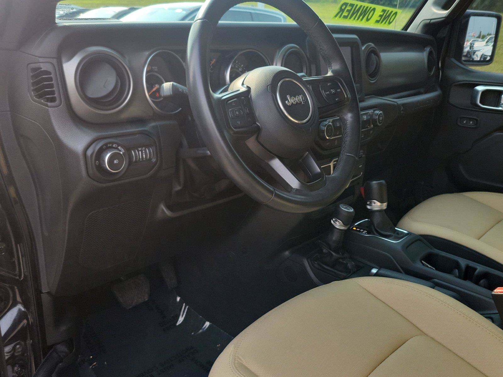 Used 2022 Jeep Wrangler Unlimited Sport AWD/4WD image 16