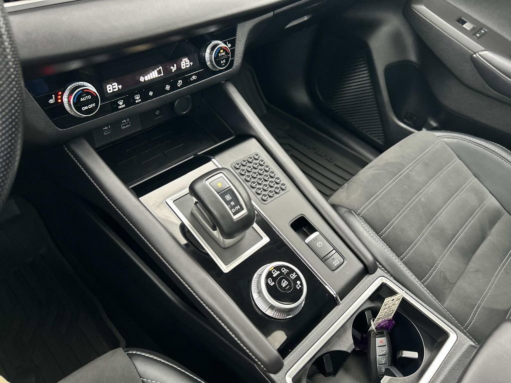 Used 2024 Mitsubishi Outlander SE image 31