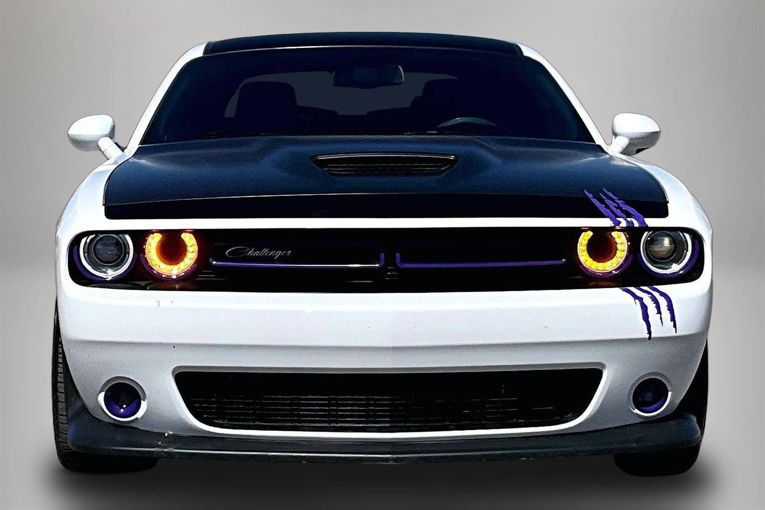 Used 2023 Dodge Challenger R/T Scat Pack w/ T/A Package RWD image 2