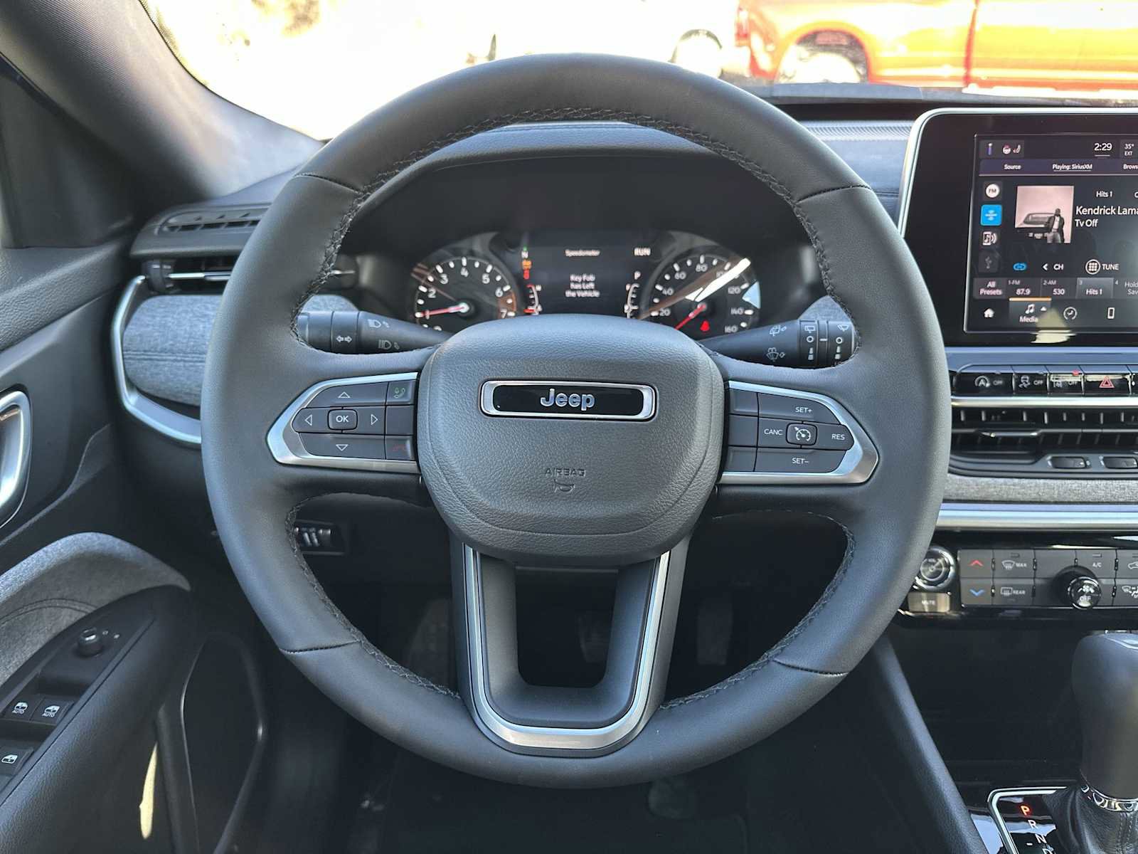 New 2026 Jeep Compass Latitude image 11