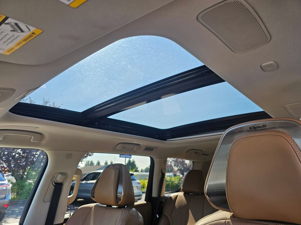 Used 2025 INFINITI QX80 Sensory AWD/4WD image 25