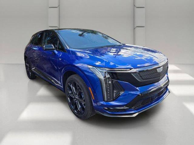 New 2027 Cadillac Optiq V w/ Deep Ocean Design Edition AWD/4WD image 3