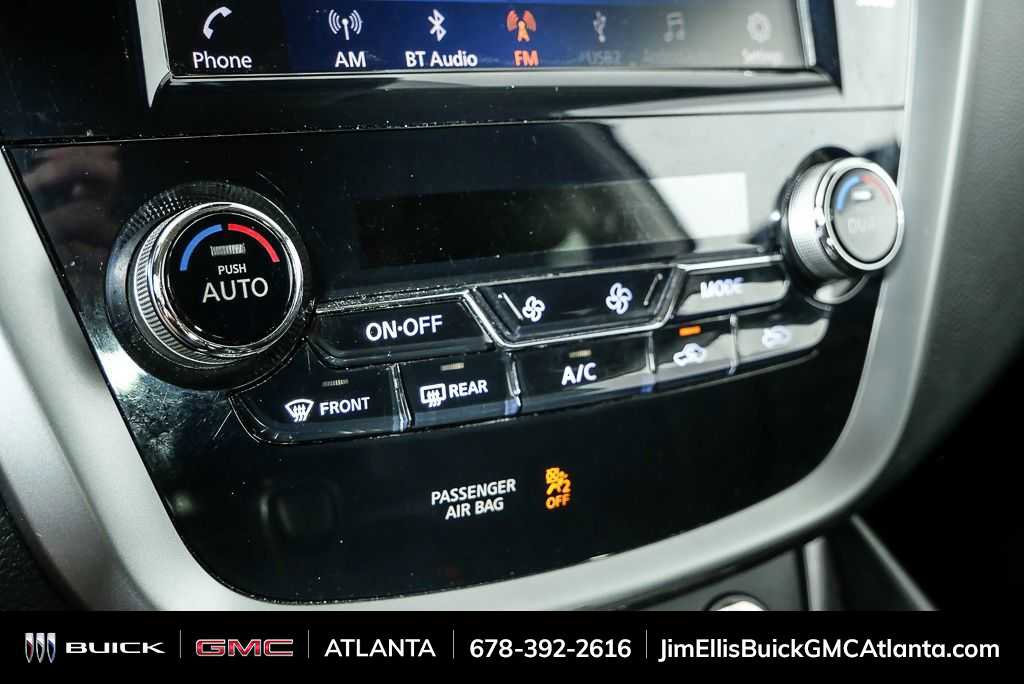 Used 2021 Nissan Murano SV image 16