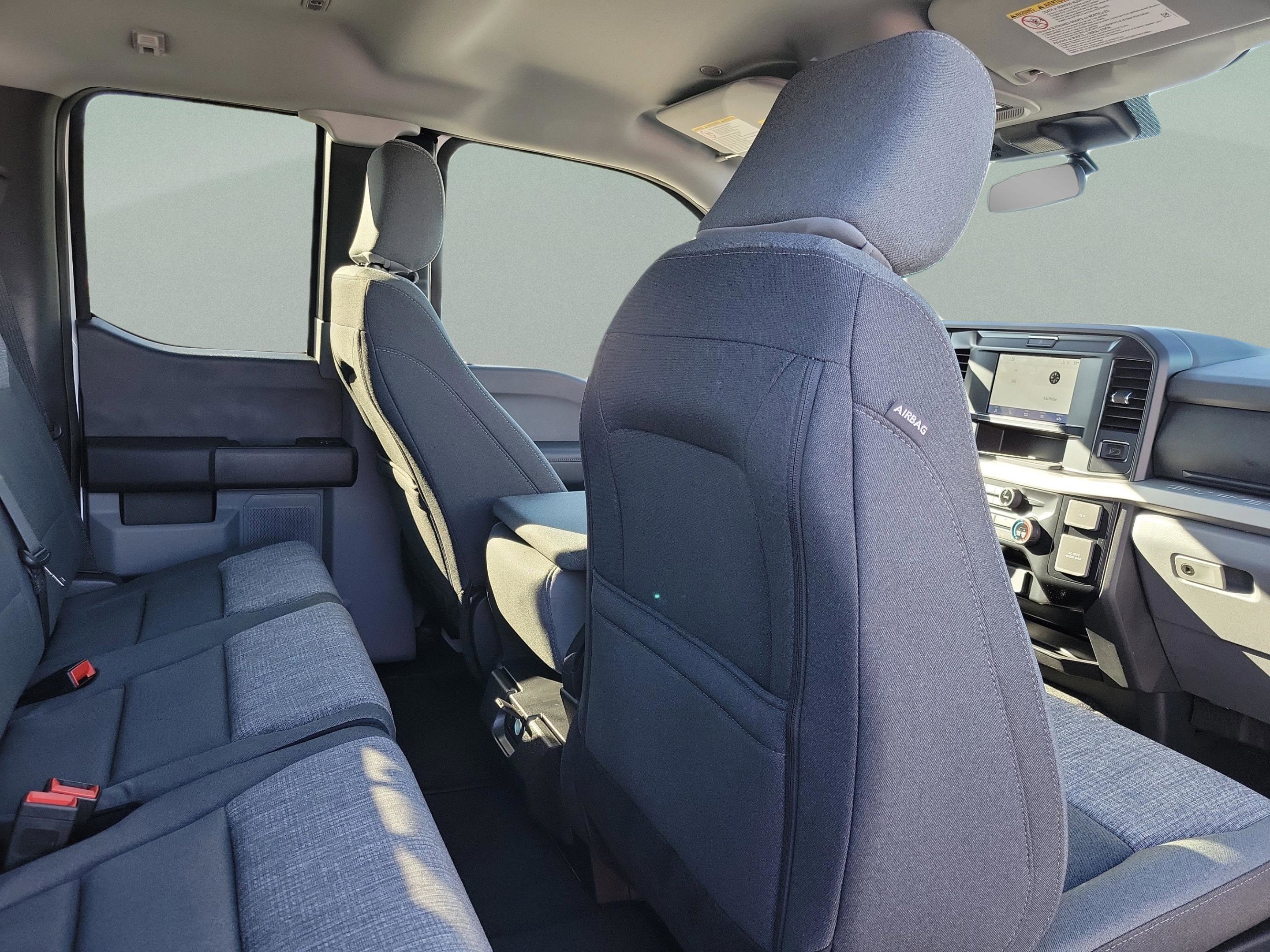 New 2025 Ford F350 XLT w/ FX4 Off-Road Package image 12