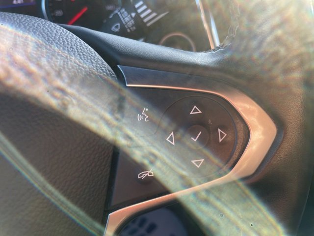 Used 2023 Chevrolet Traverse LT image 26