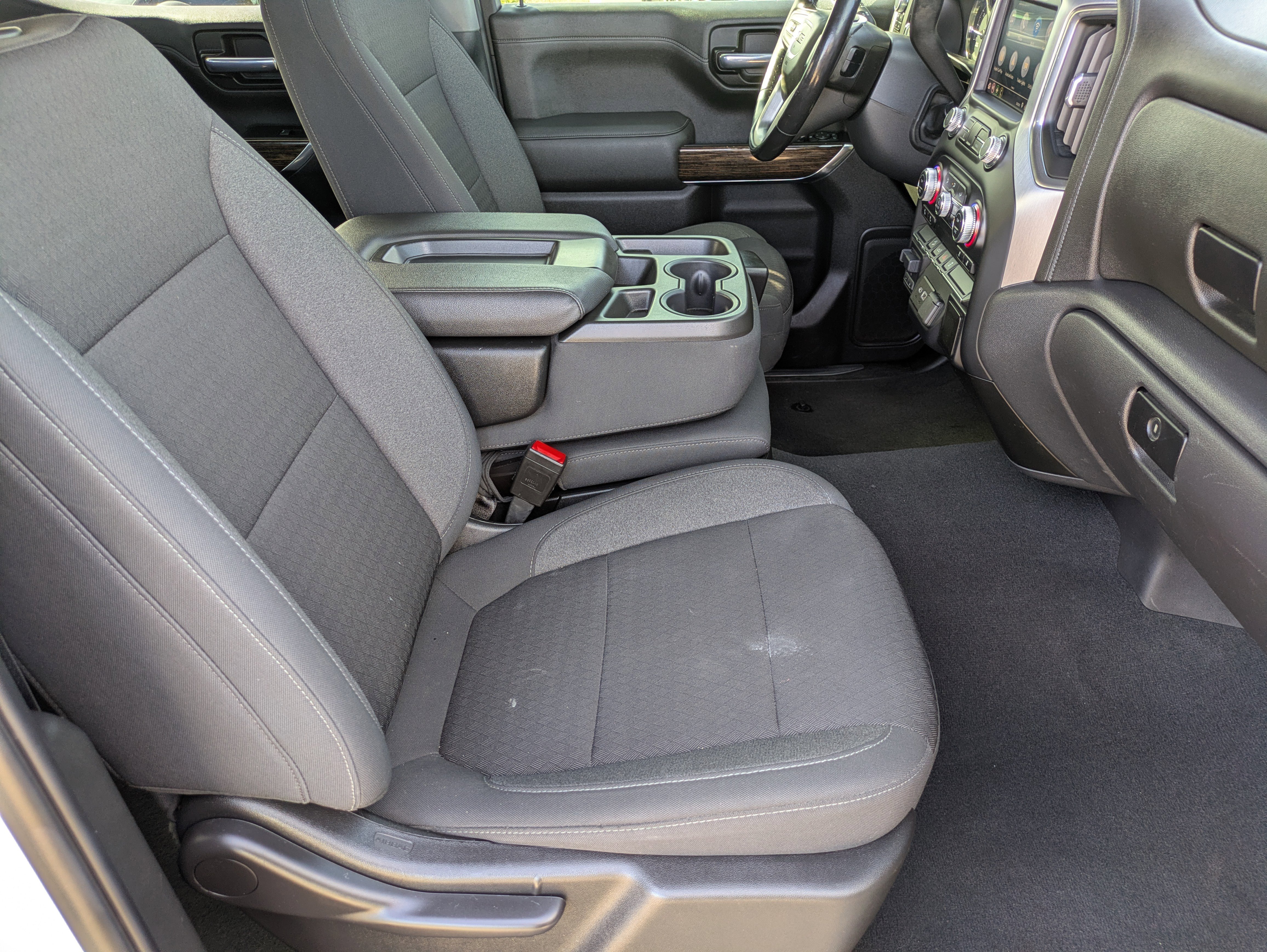 Used 2022 GMC Sierra 1500 SLE w/ X31 Off-Road Package image 11