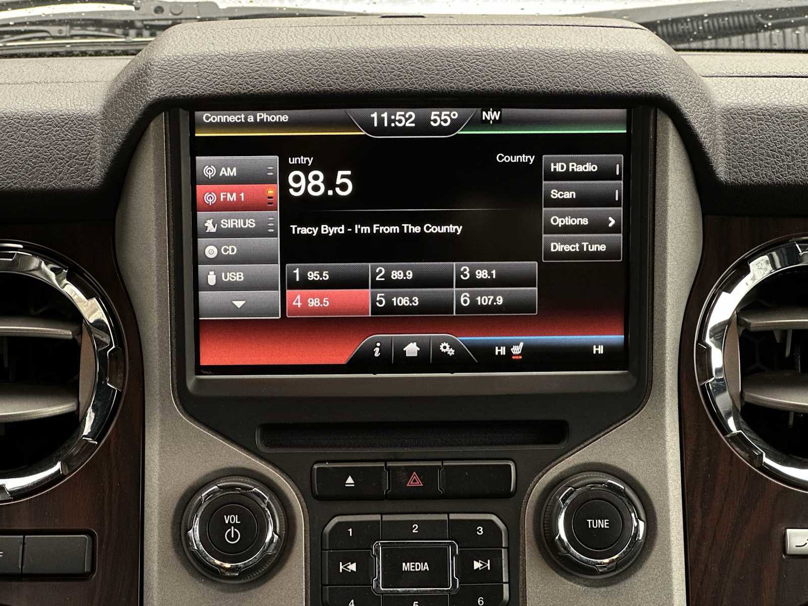 Used 2016 Ford F350 Lariat w/ Lariat Ultimate Package image 12