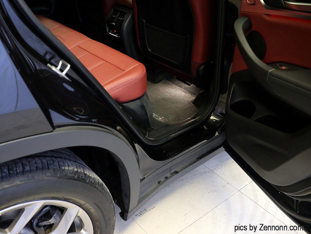 Used 2022 BMW X3 xDrive30i w/ Premium Package 2 image 31