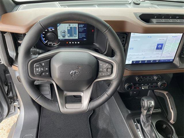 Used 2024 Ford Bronco Outer Banks w/ Sasquatch Package image 16