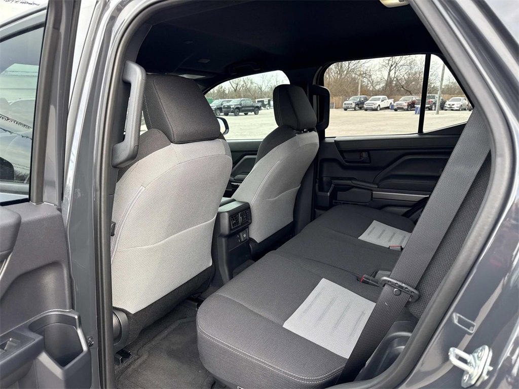 Used 2025 Toyota 4Runner TRD Off-Road image 26