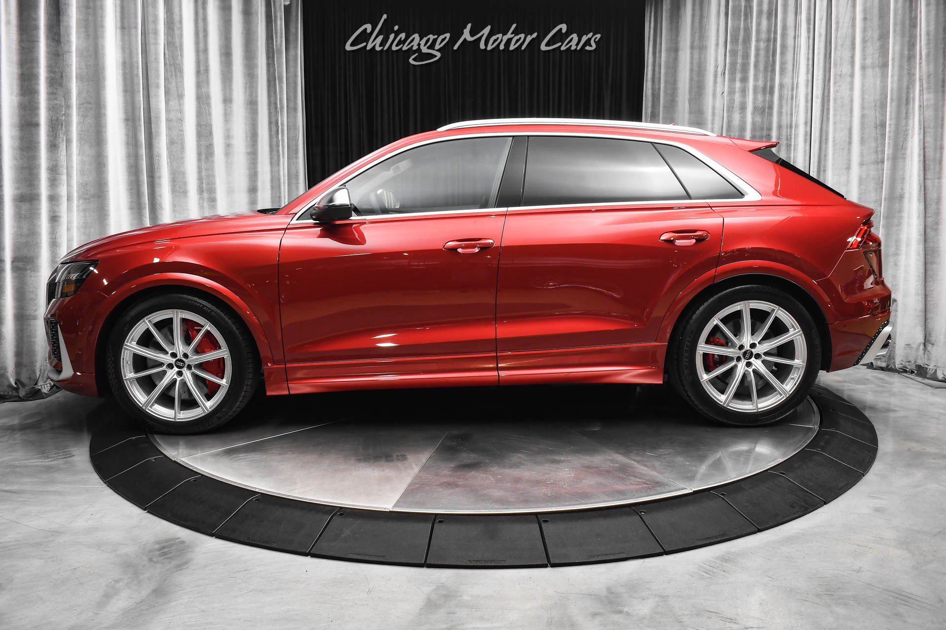 Used 2024 Audi RS Q8 image 39