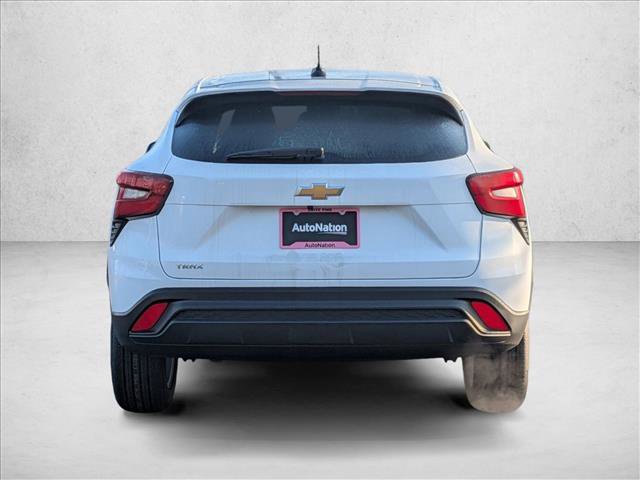 New 2026 Chevrolet Trax LS w/ LS Convenience Package image 8