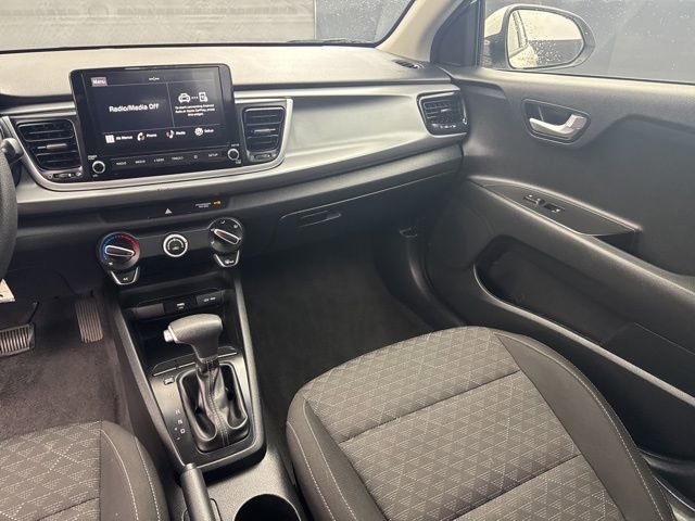 Used 2023 Kia Rio LX image 13