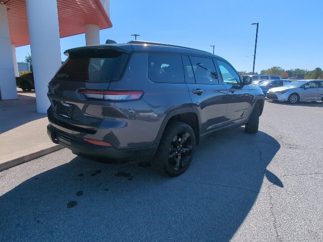 Used 2025 Jeep Grand Cherokee L Altitude AWD/4WD image 32