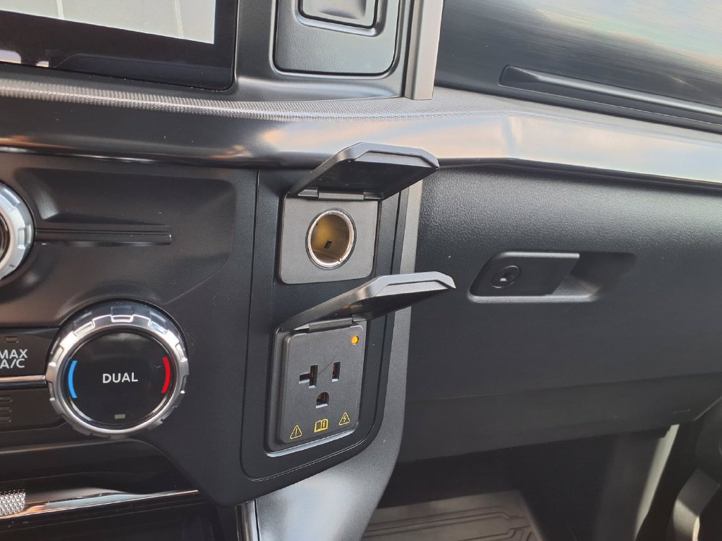 Used 2024 Ford F150 Lariat AWD/4WD image 34