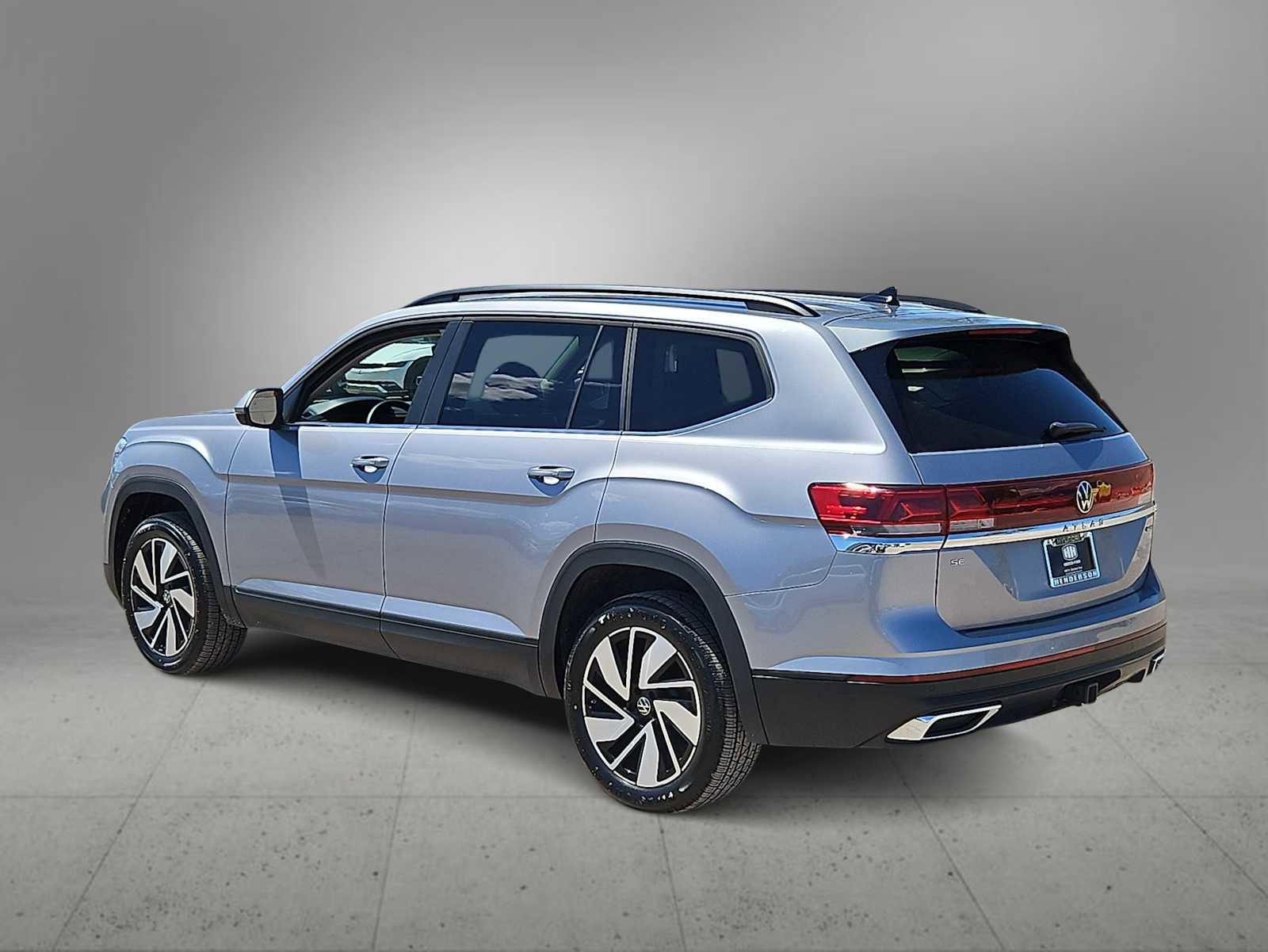 Used 2024 Volkswagen Atlas SE AWD/4WD image 6