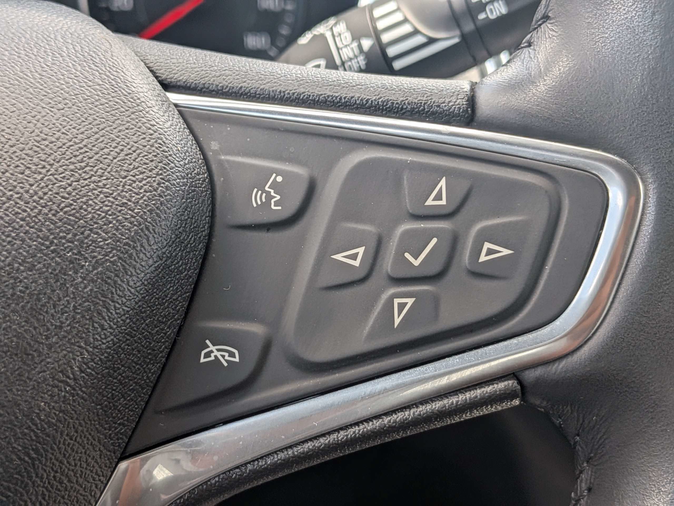 Certified 2020 Chevrolet Equinox Premier FWD image 27