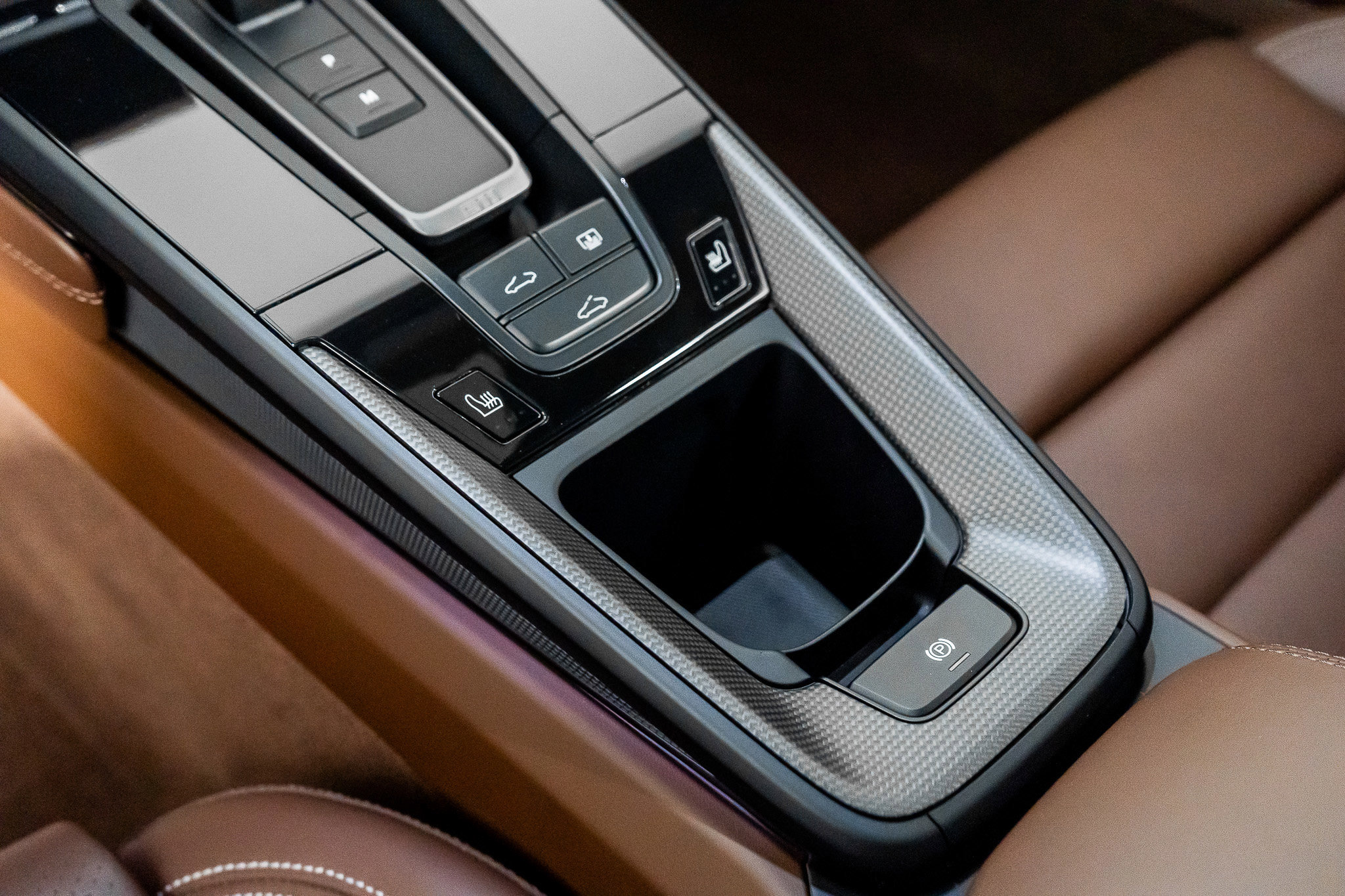 Used 2024 Porsche 911 Carrera 4 GTS image 33