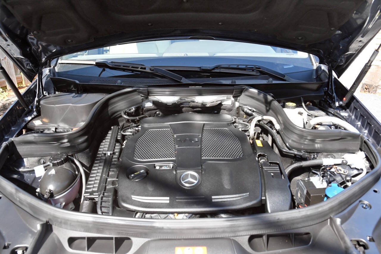 Used 2015 Mercedes-Benz GLK 350 2WD w/ Premium 1 Package image 24