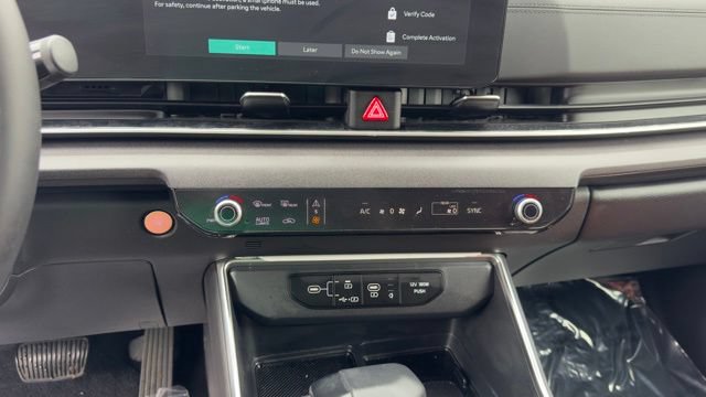 Used 2026 Kia Carnival SX FWD image 13